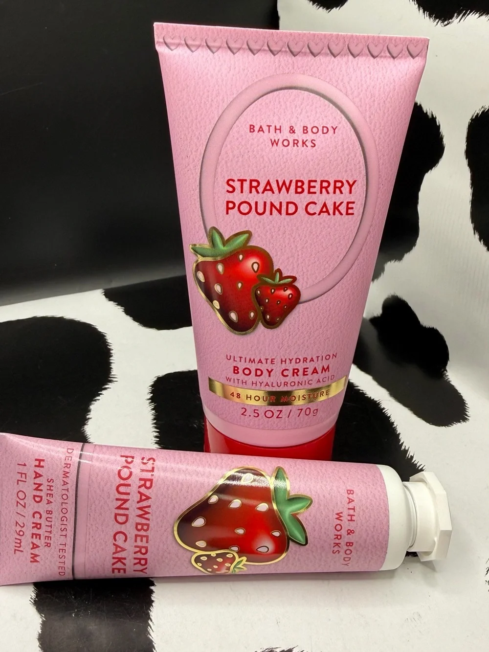 Bath & Body Works Strawberry Pound Cake Body Cream & Hand Cream - Pink & Red